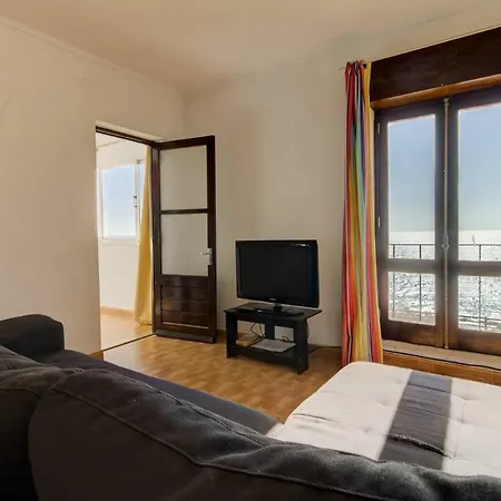 Appartamento Sleeps 4 Wifi *